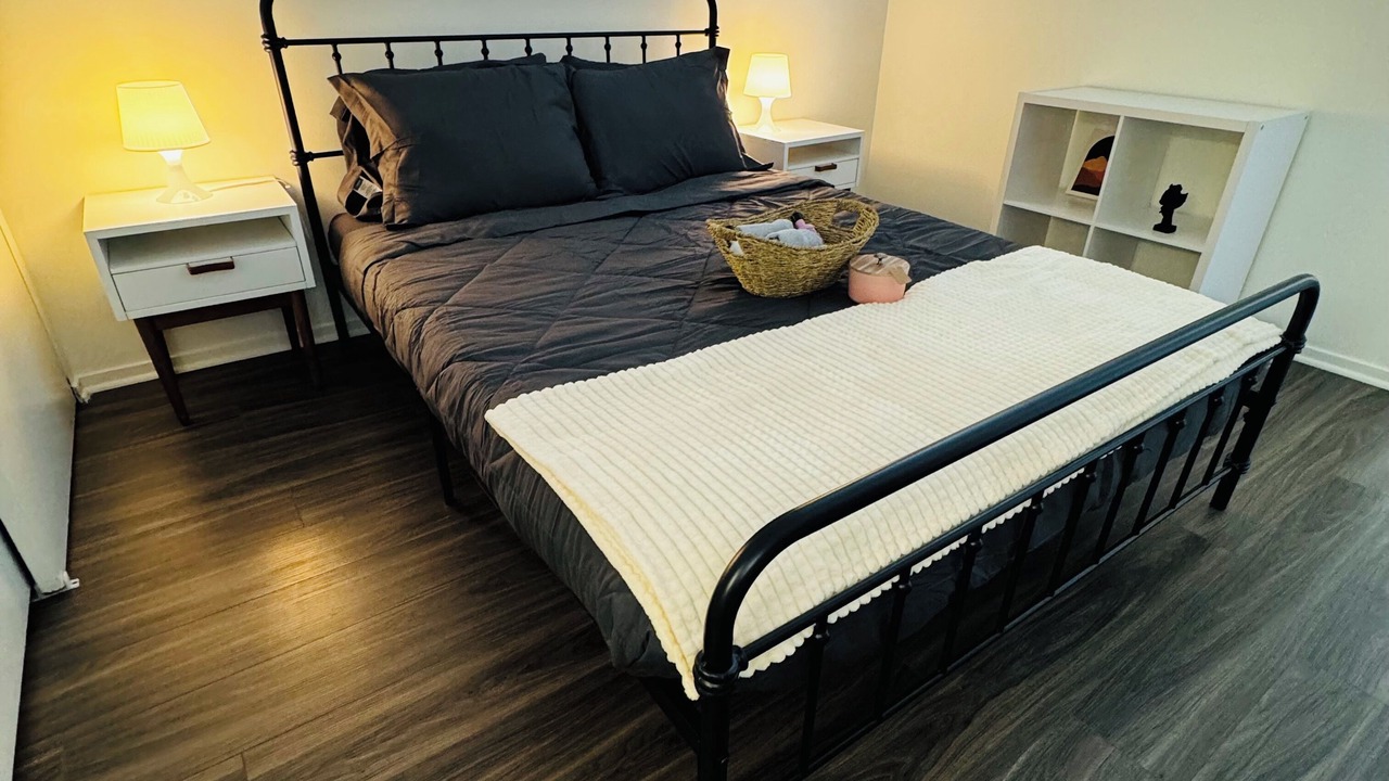Photo of Bedroom in Glendale
