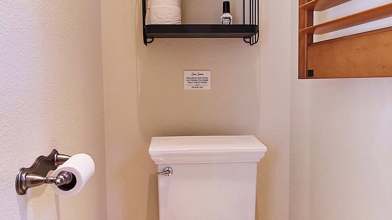Photo of Bathroom in Cazadero