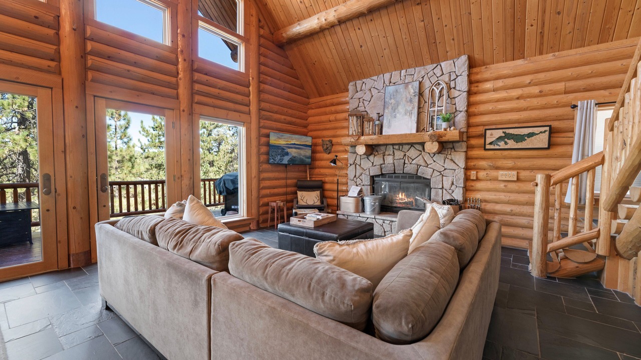 Photo of Livingroom in Boulder Bay