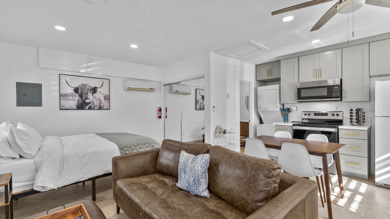 Photo of Livingroom in Quartz Hill