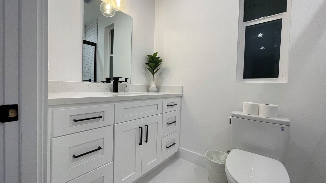 Photo of Bathroom in Wilshire