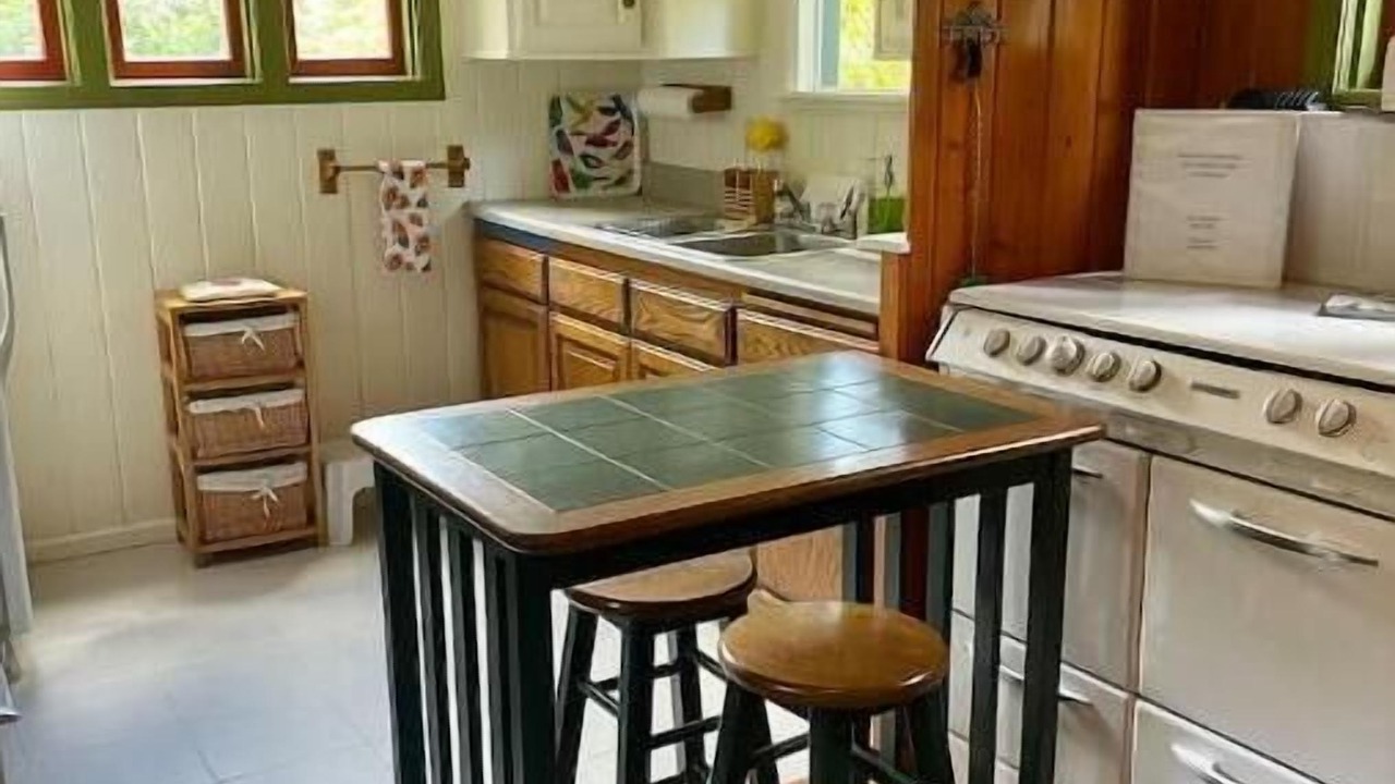 Photo of Kitchen in California Hot Springs