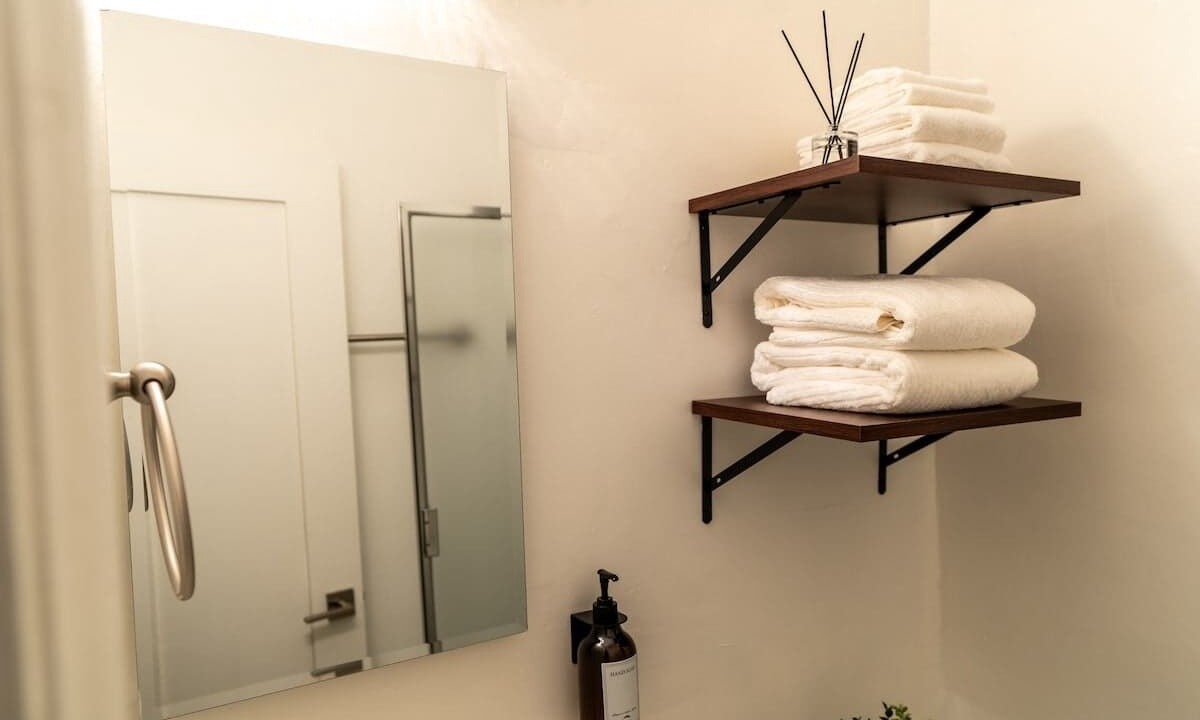 Photo of Bathroom in Hollywood