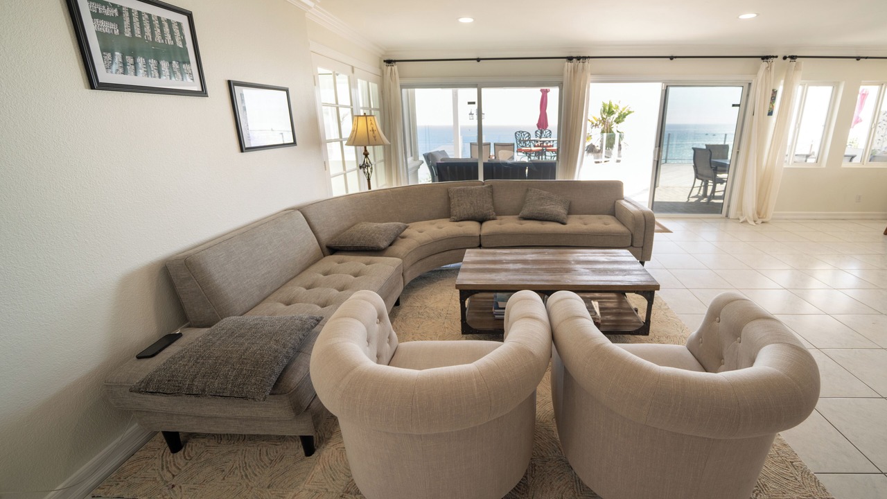 Photo of Livingroom in Capistrano Beach