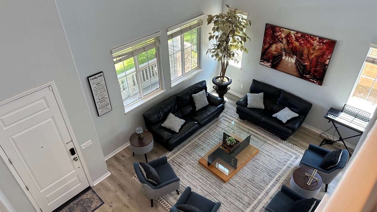 Photo of Livingroom in Eastvale