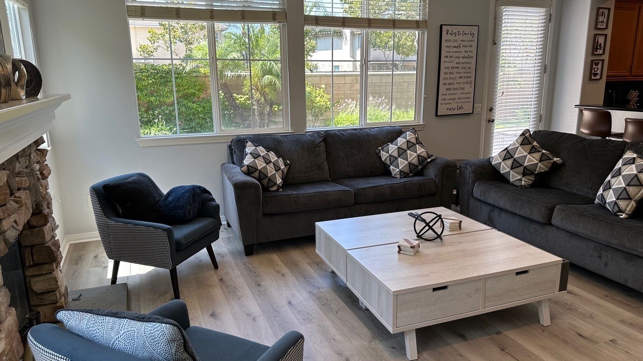 Photo of Livingroom in Eastvale