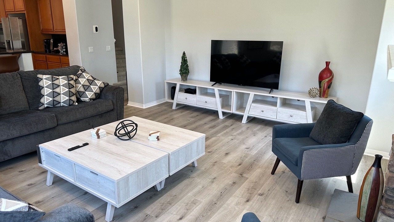 Photo of Livingroom in Eastvale