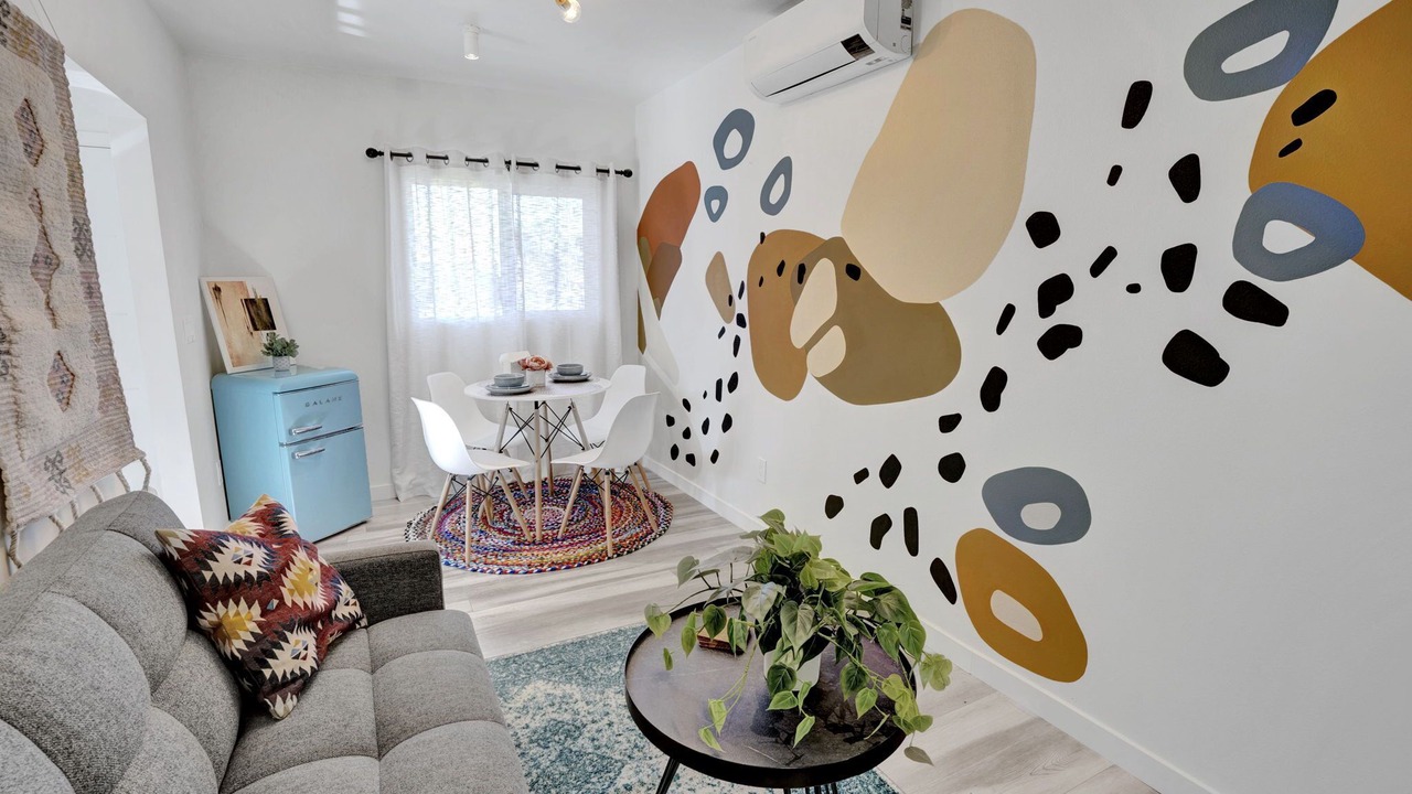 Photo of Livingroom in West Whittier-Los Nietos