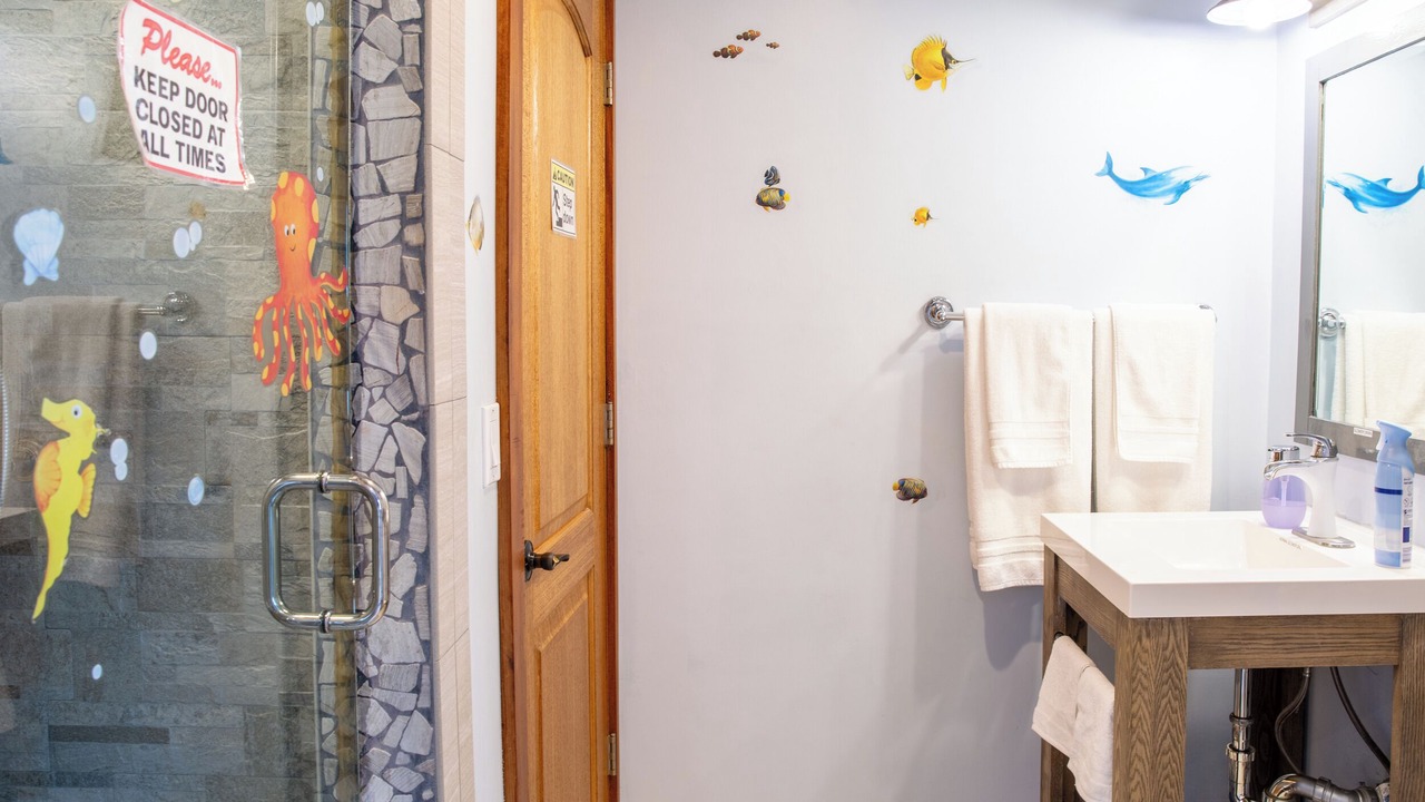 Photo of Bathroom in Anaheim Colony Historic District