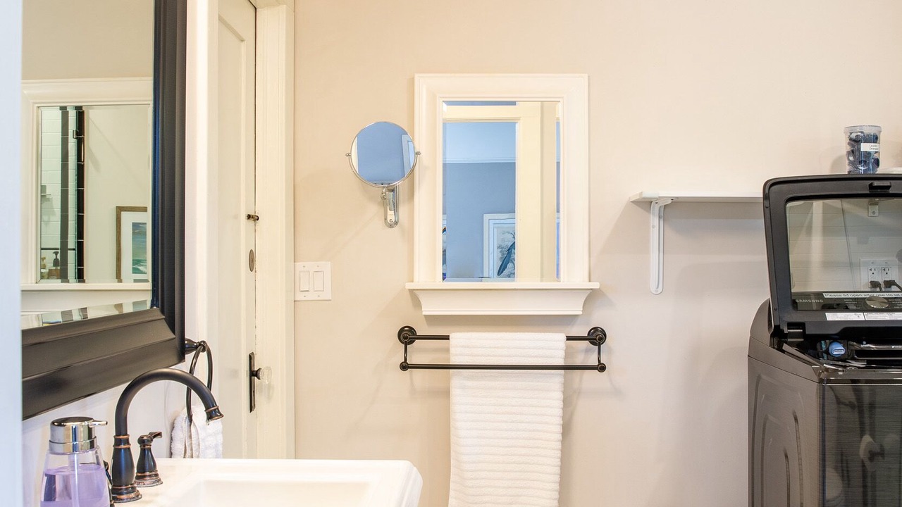 Photo of Bathroom in Southwest Anaheim