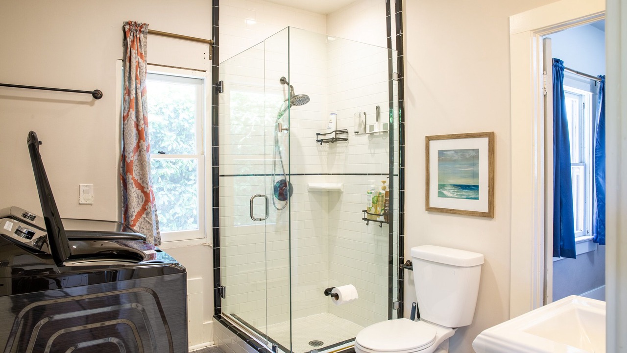 Photo of Bathroom in Southwest Anaheim