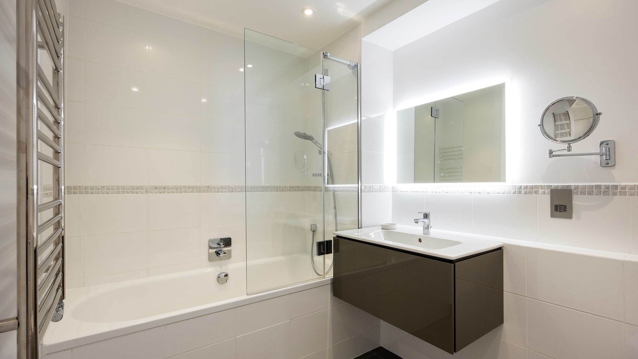Photo of Bathroom in Warwick
