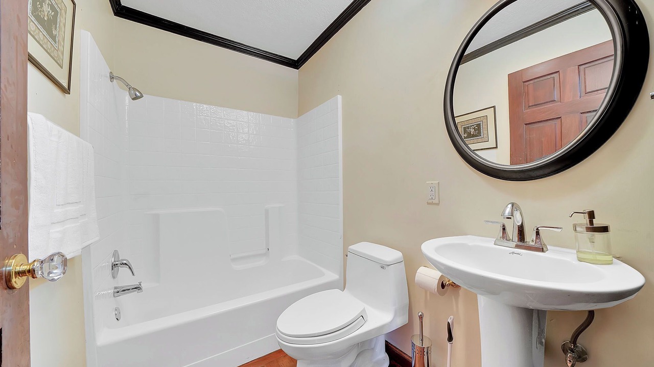 Photo of Bathroom in Sutter Creek