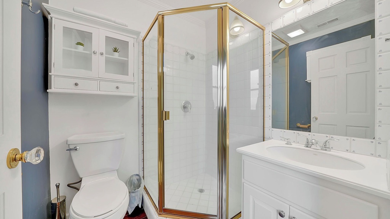 Photo of Bathroom in Sutter Creek
