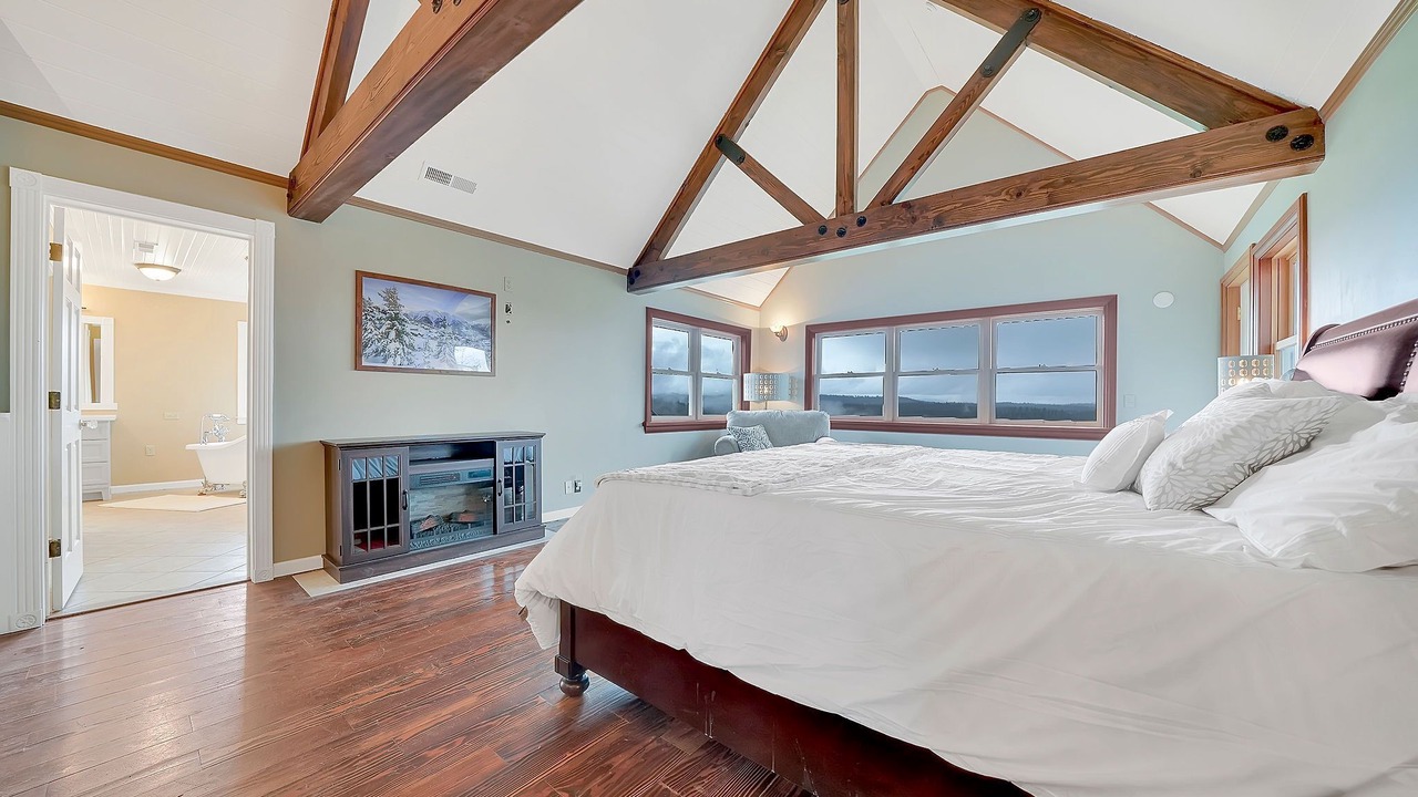 Photo of Bedroom in Sutter Creek