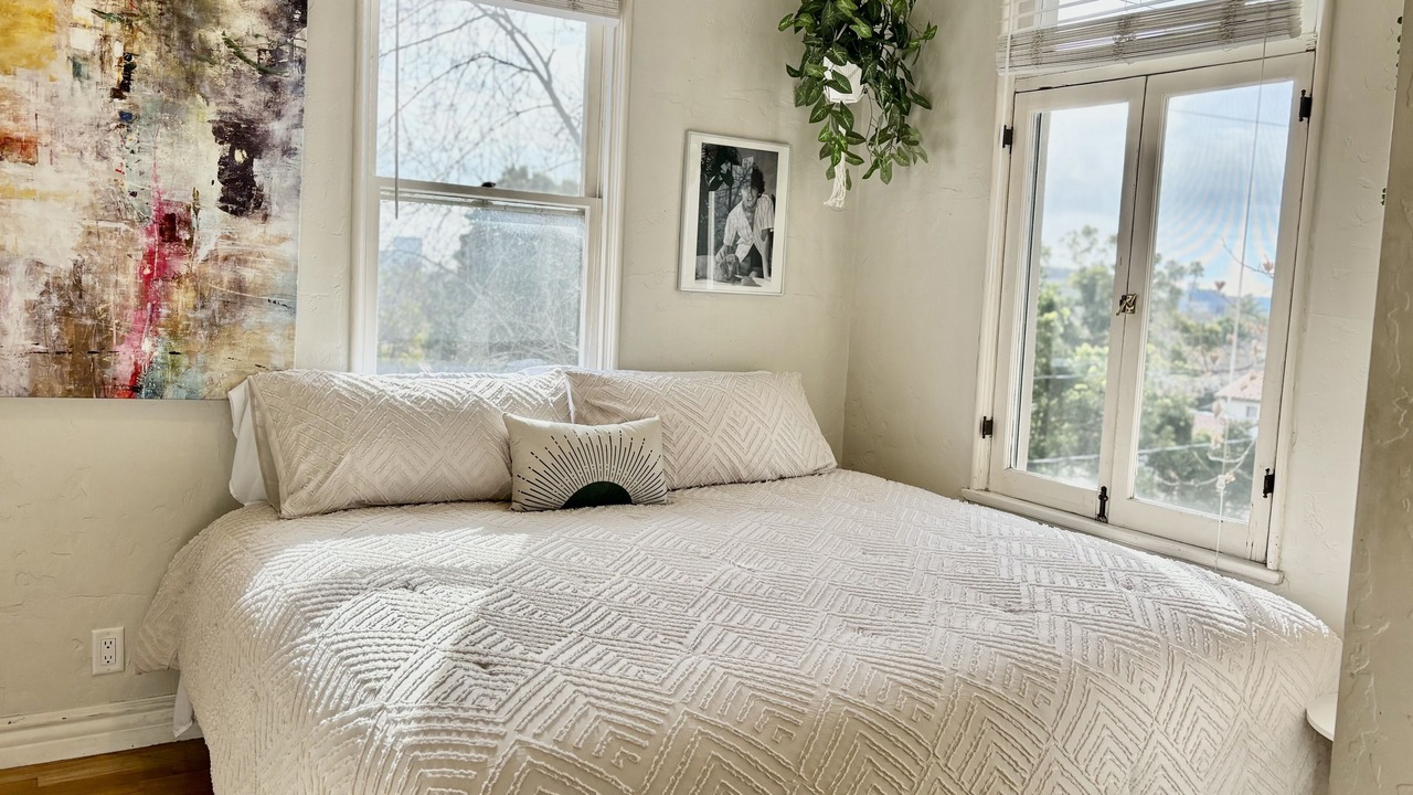 Photo of Bedroom in Beverly Hills