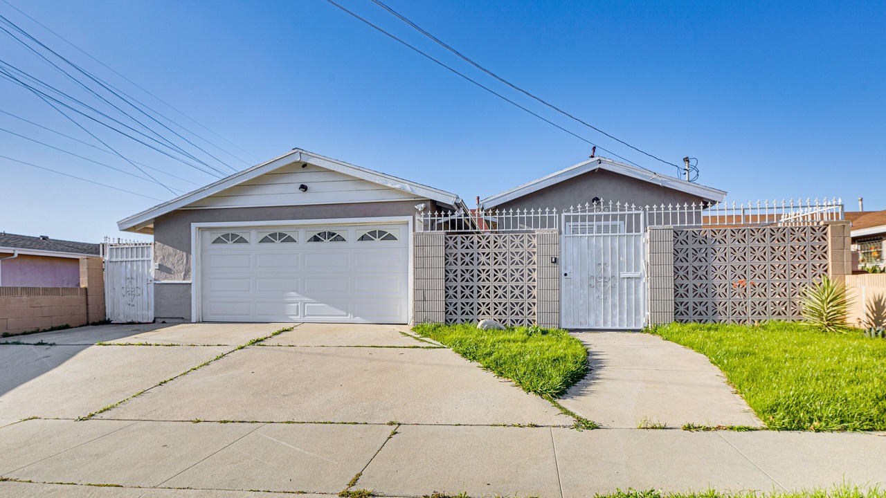 Photo of Others in Compton
