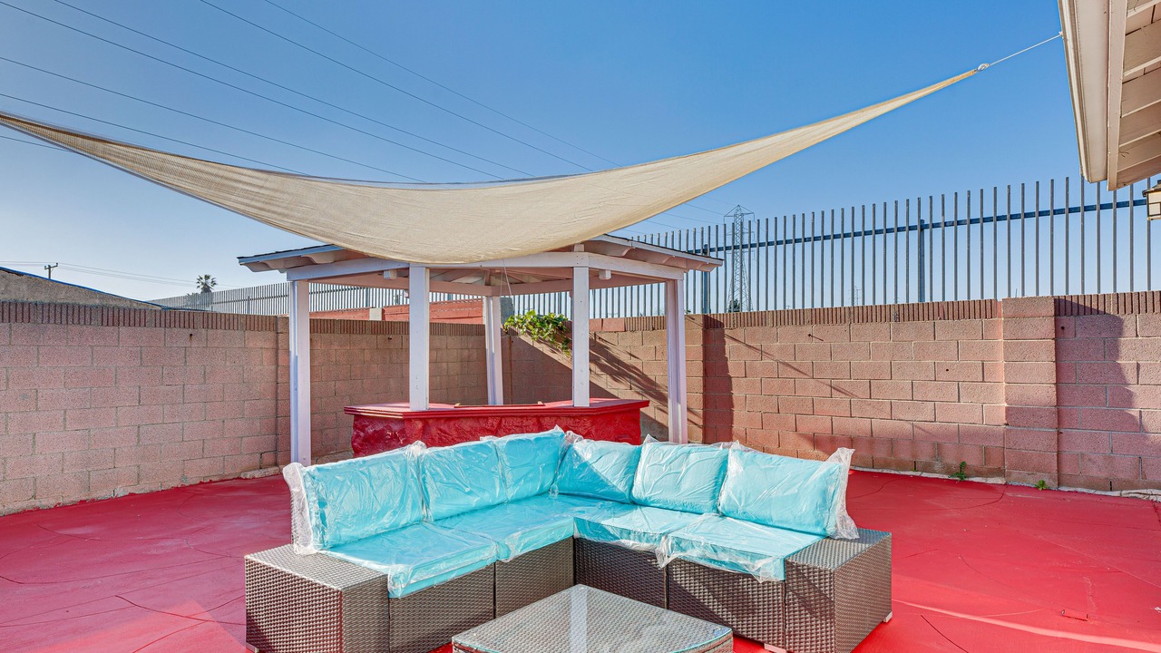 Photo of Outdoor in Compton