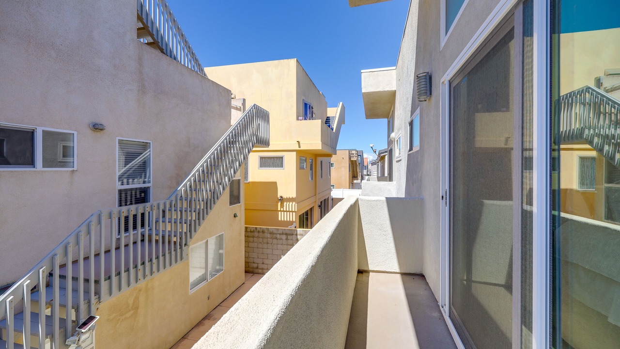 Photo of Patio Balcony in Hollywood