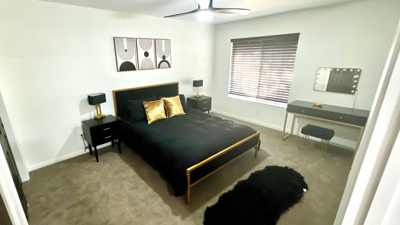 Photo of Bedroom in Kernville