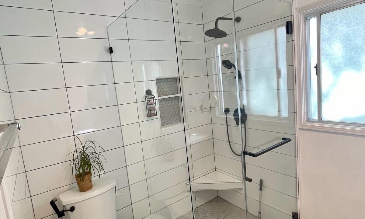 Photo of Bathroom in NoHo Arts District