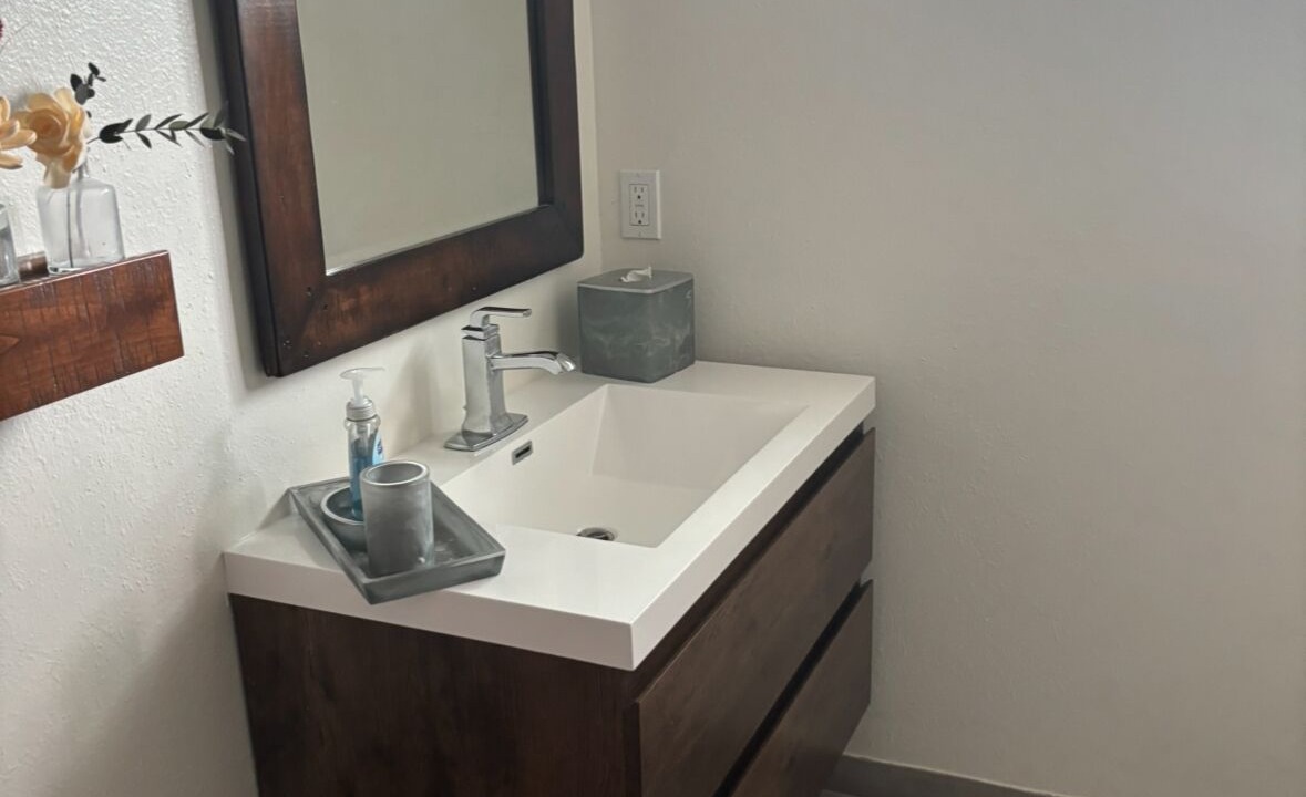 Photo of Bathroom in Warner Center
