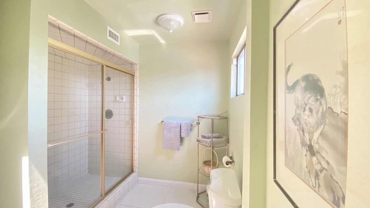 Photo of Bathroom in Bakersfield