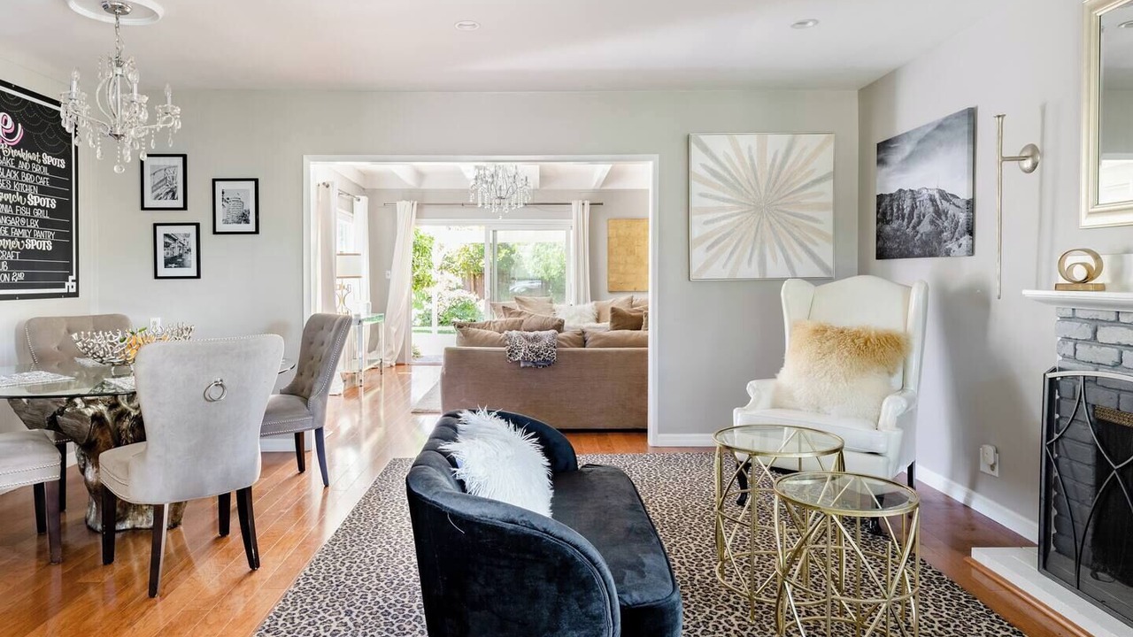 Photo of Livingroom in Bixby Knolls
