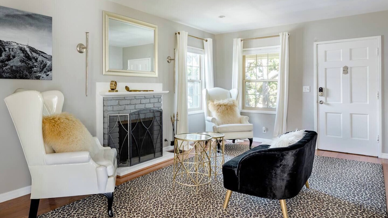 Photo of Livingroom in Bixby Knolls