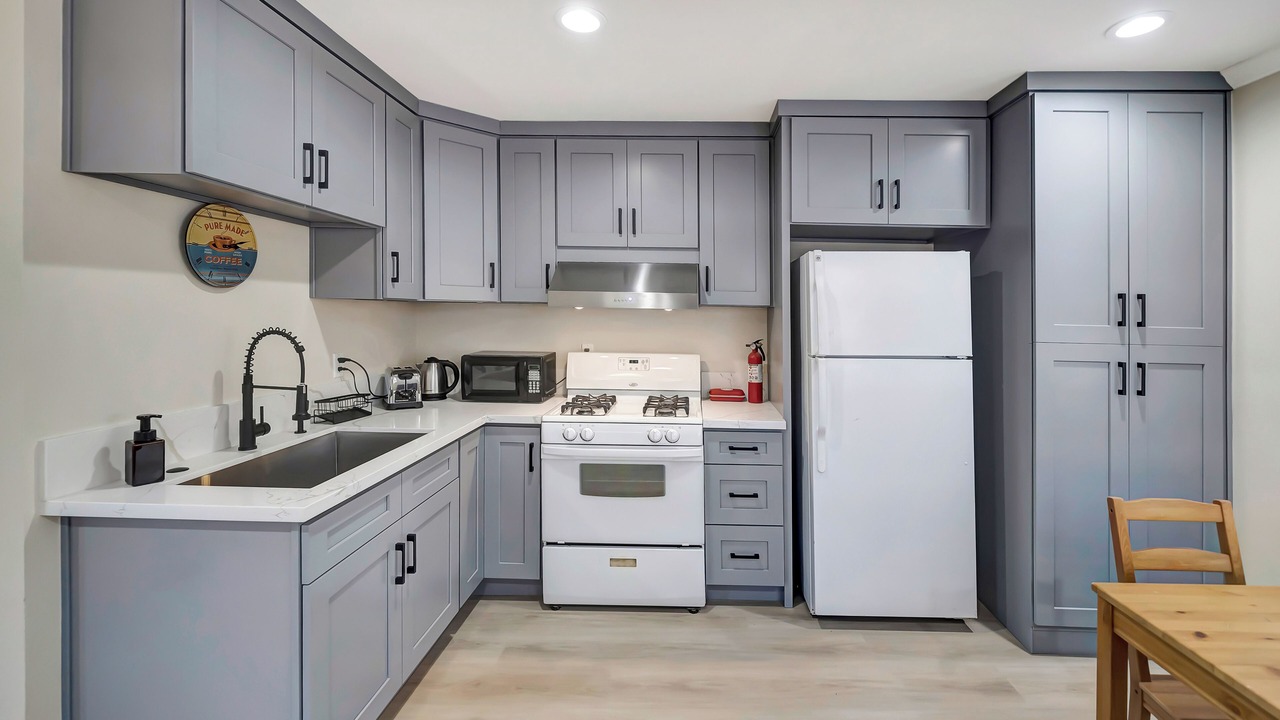 Photo of Kitchen in Tarzana