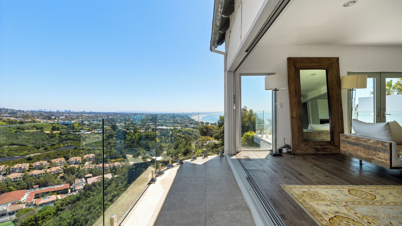 Photo of Others in Pacific Palisades