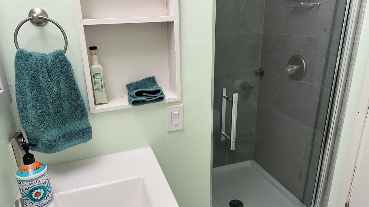 Photo of Bathroom in Willits
