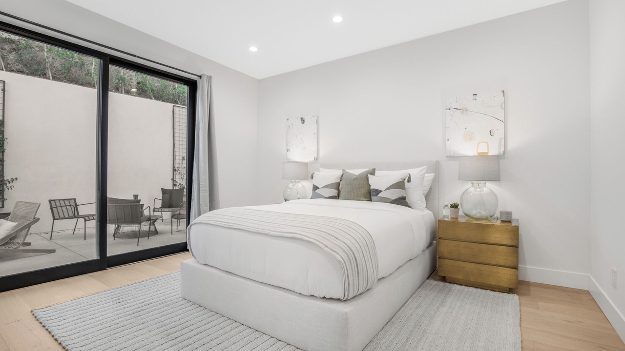 Photo of Bedroom in Hollywoodland