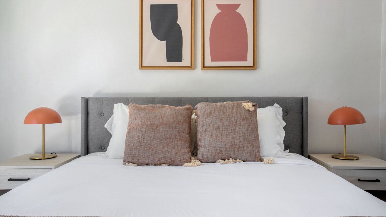Photo of Bedroom in Miracle Mile