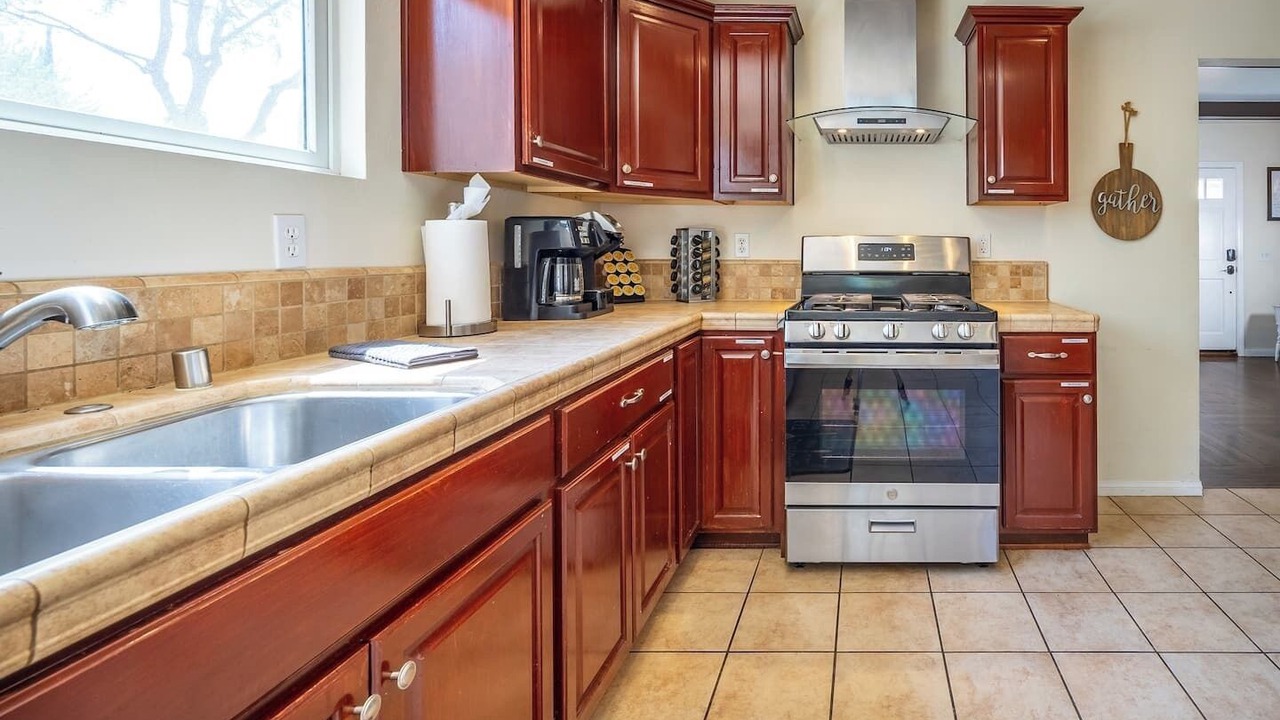 Photo of Kitchen in Downtown Riverside