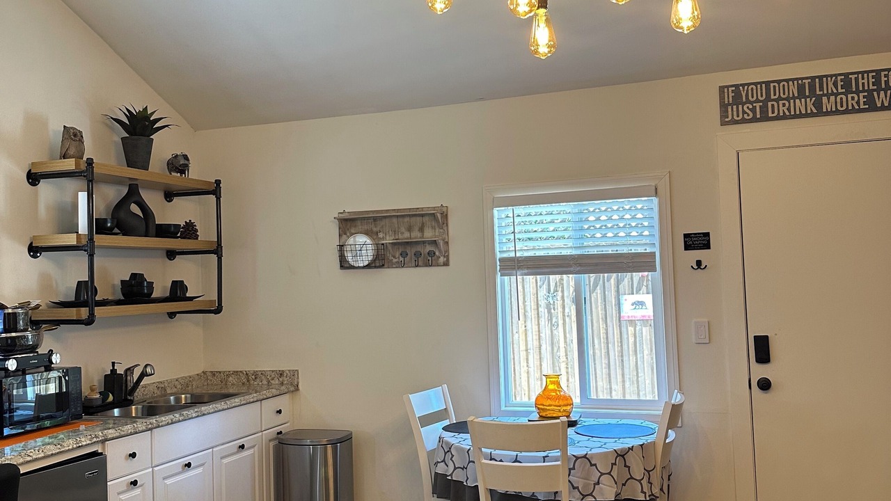 Photo of Kitchen in Van Nuys