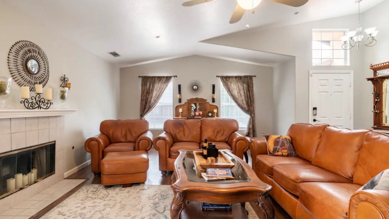Photo of Livingroom in Riverside