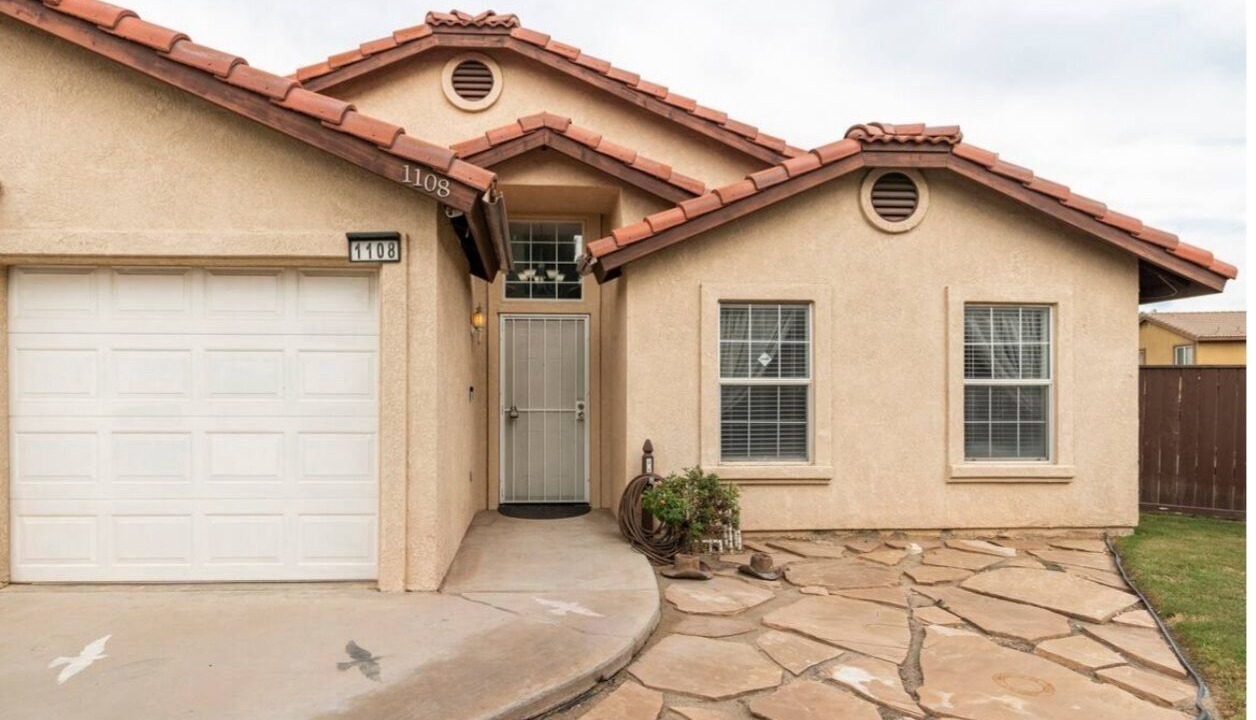 Photo of Outdoor in Riverside