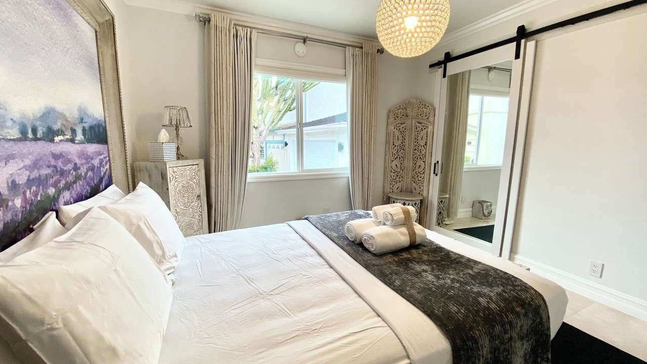 Photo of Bedroom in North Redondo
