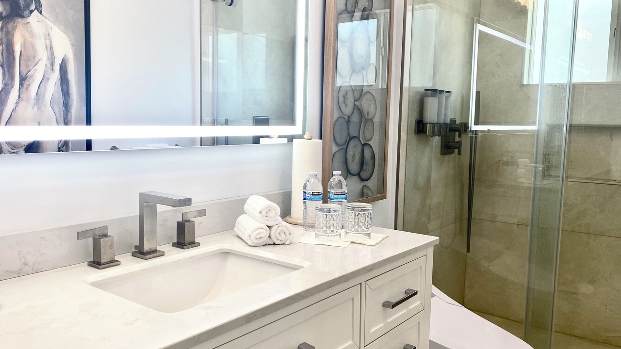 Photo of Bathroom in North Redondo