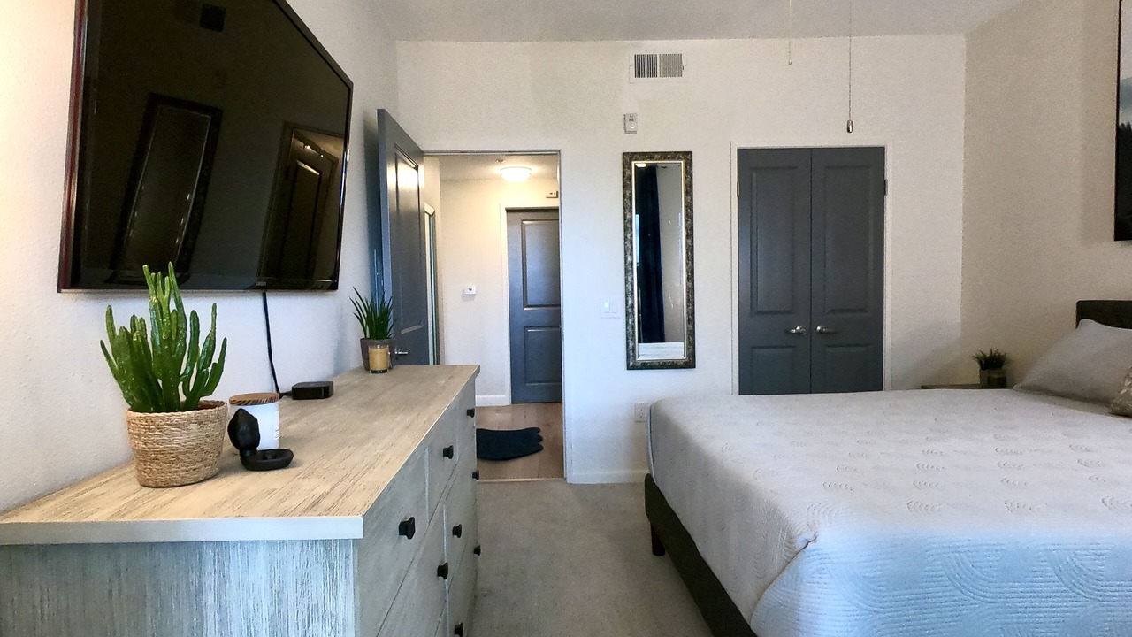 Photo of Bedroom in Airport Area