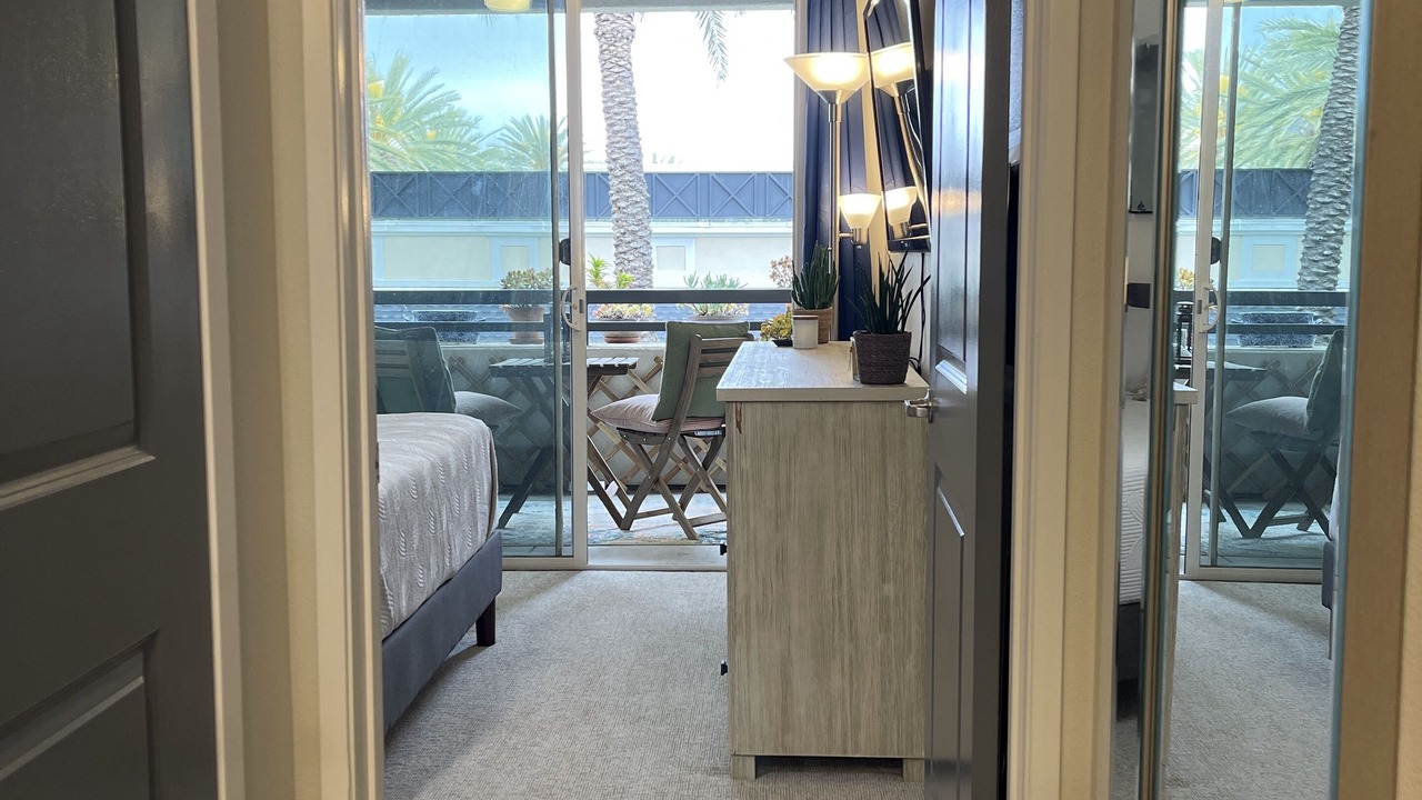 Photo of Bedroom in Airport Area