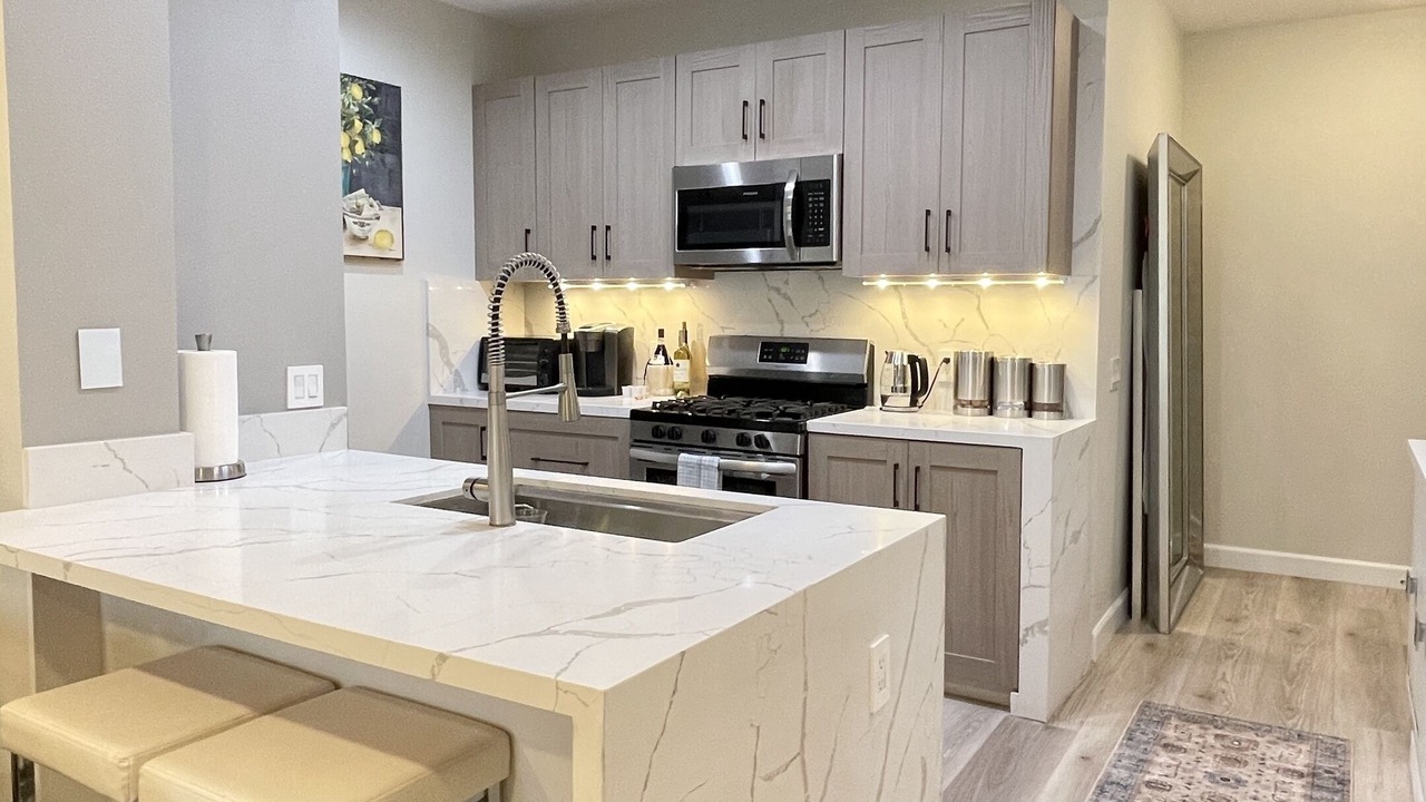 Photo of Kitchen in Airport Area