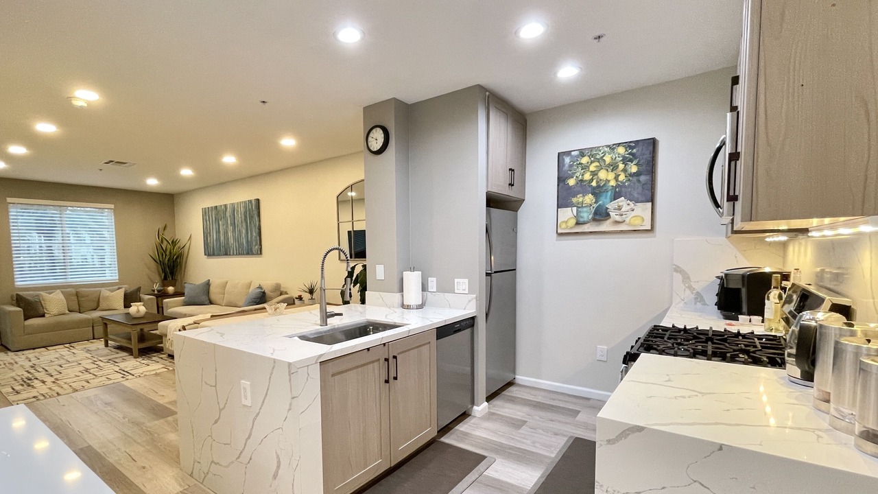 Photo of Kitchen in Airport Area