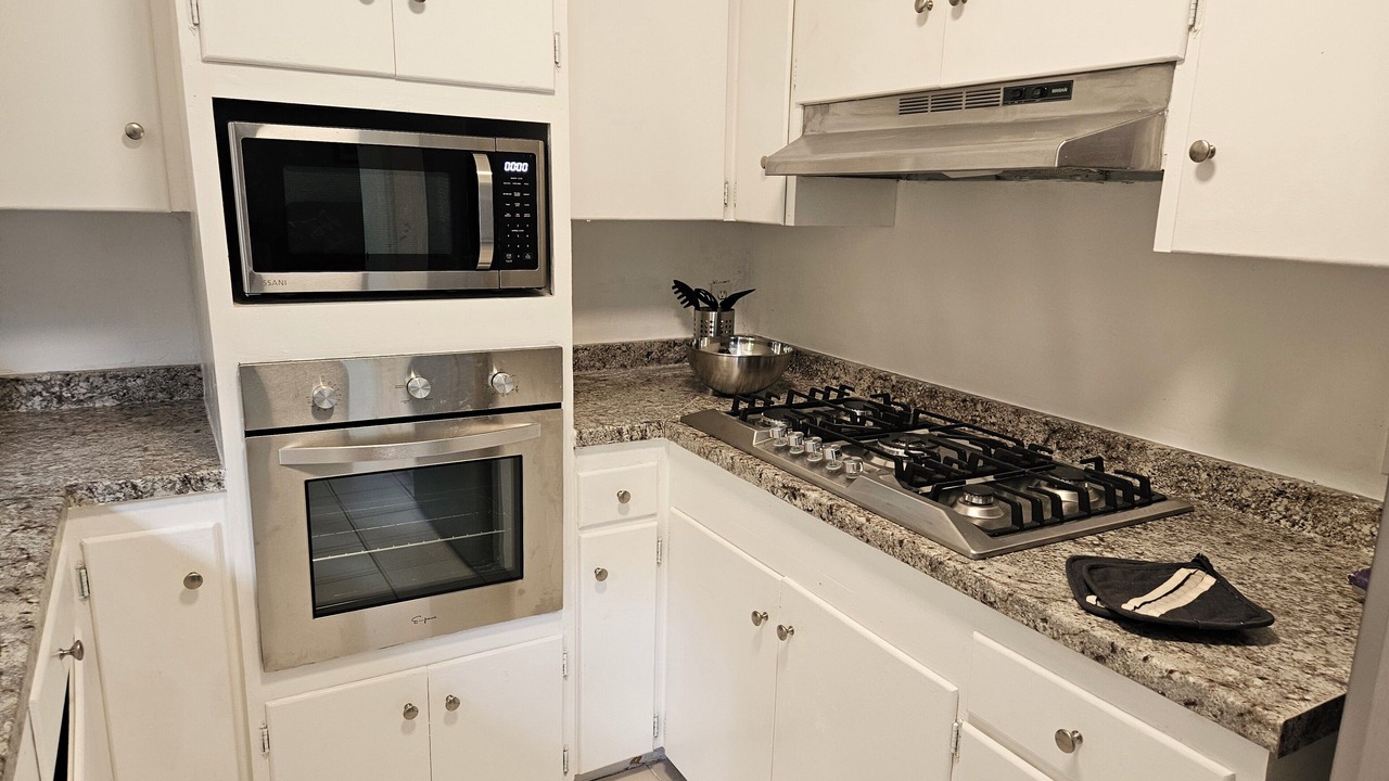 Photo of Kitchen in Beach Barber Tract