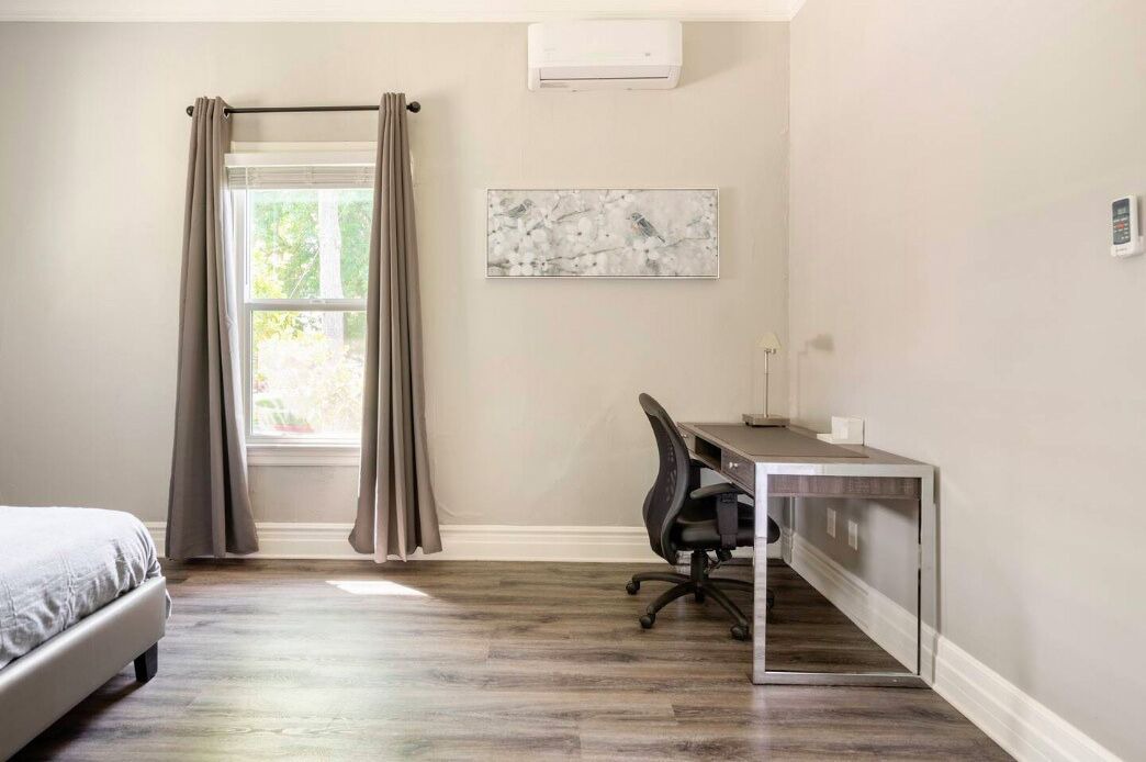 Photo of Bedroom in Pasadena