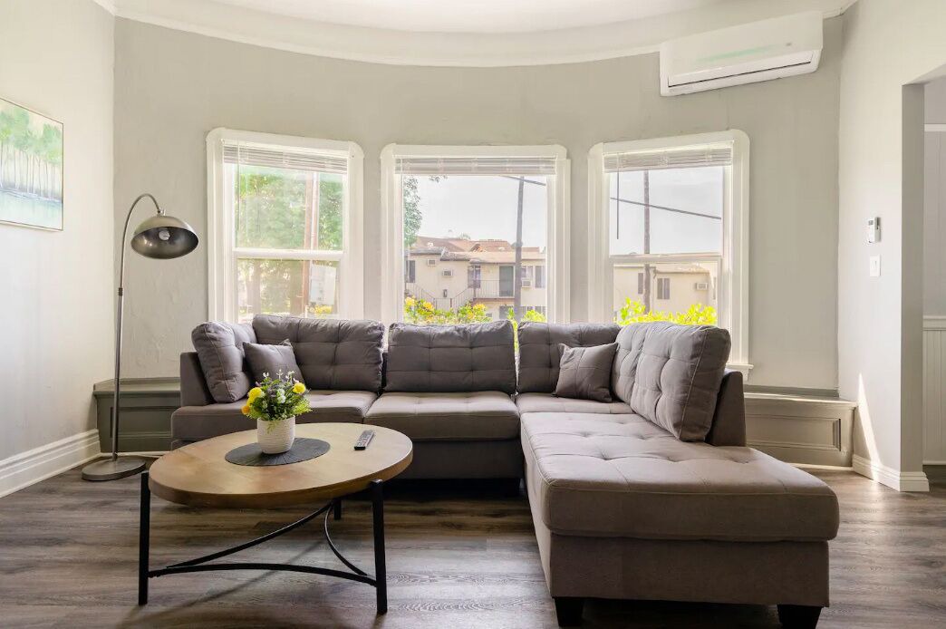 Photo of Livingroom in Pasadena