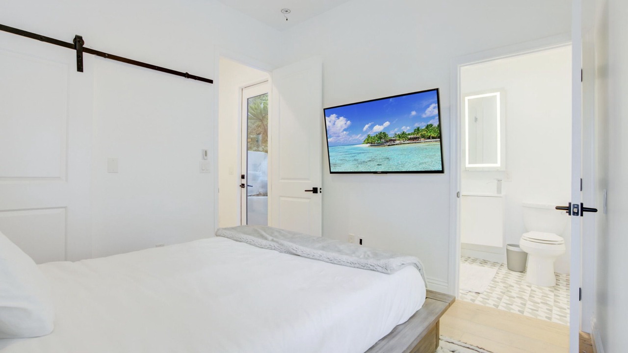 Photo of Bedroom in West Hollywood