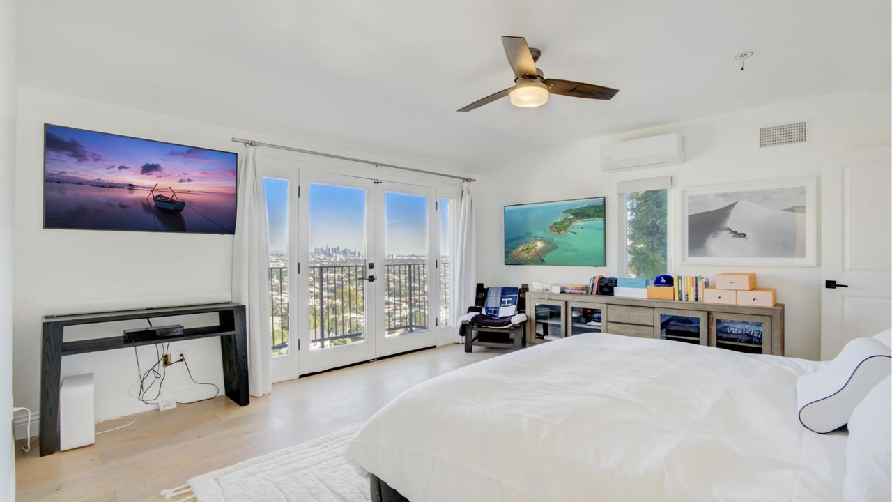 Photo of Bedroom in West Hollywood