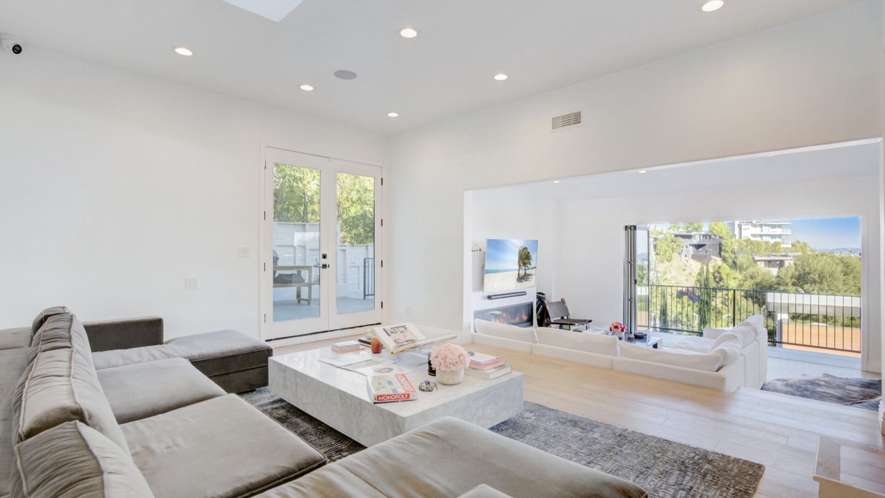 Photo of Livingroom in West Hollywood